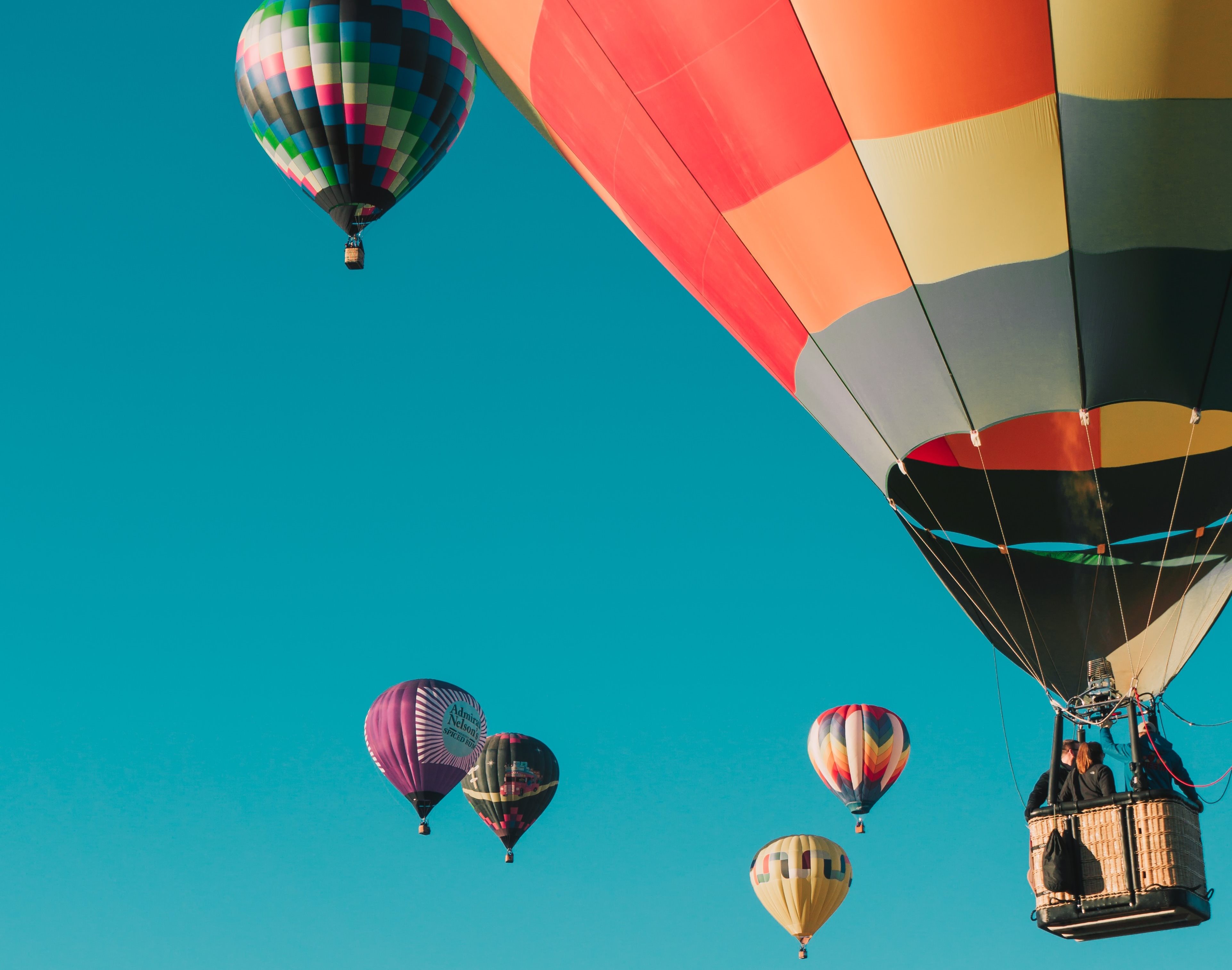 Hot Air Balloon Ride in Dubai (Standard).