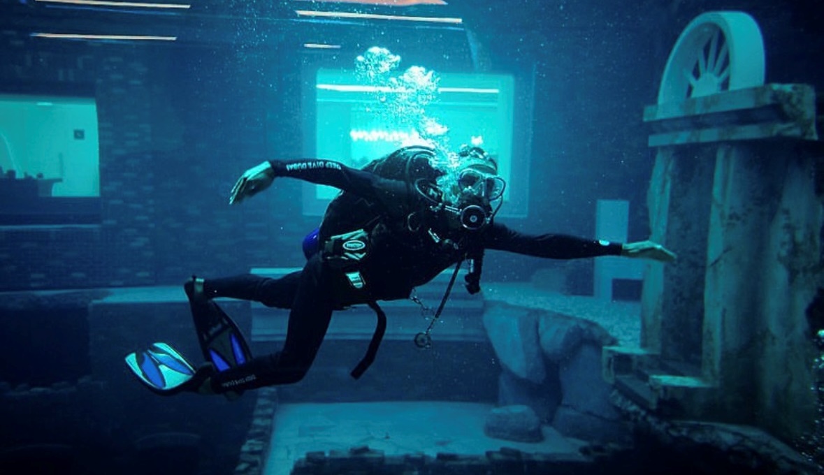 Deep Dive Dubai