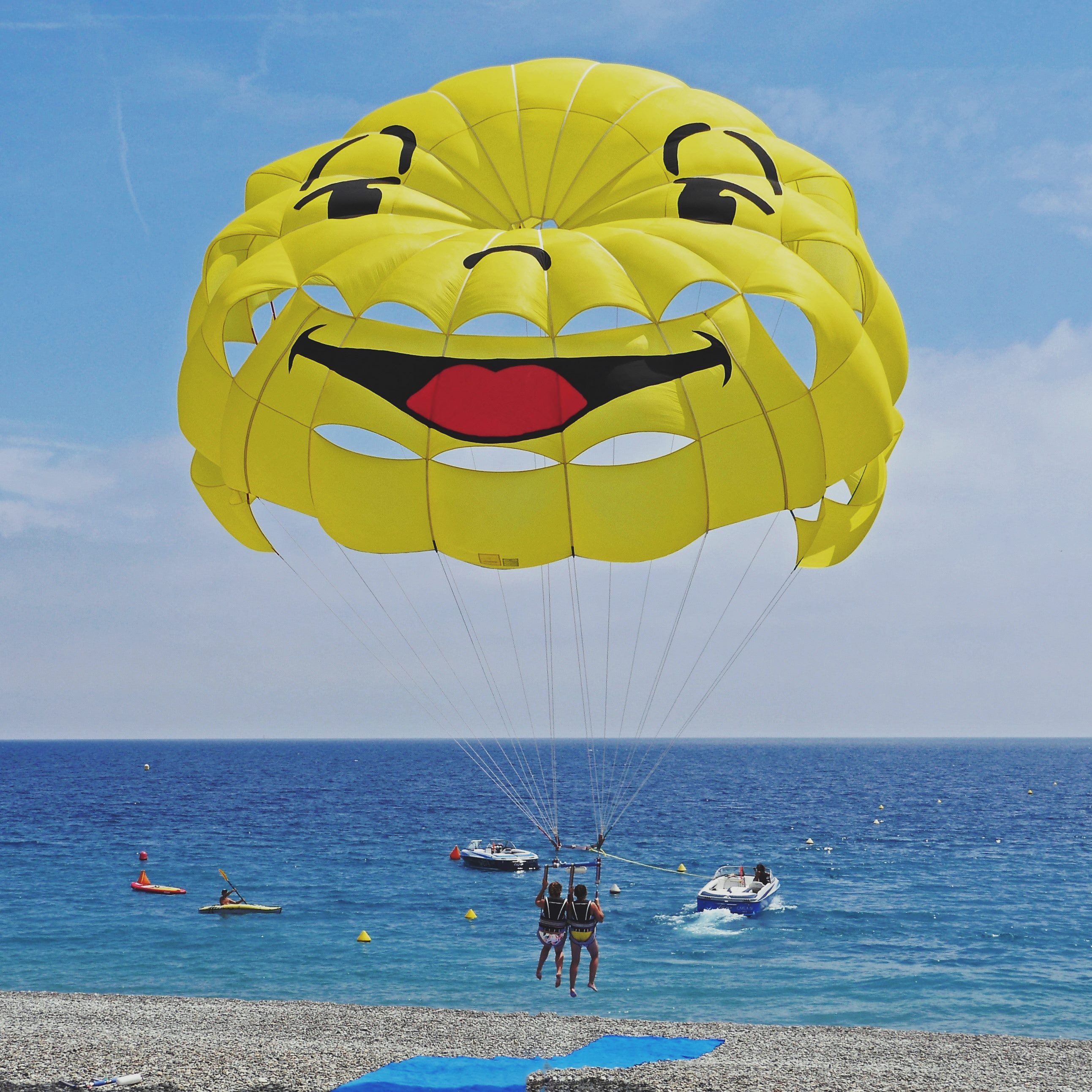 Parasailing In Dubai