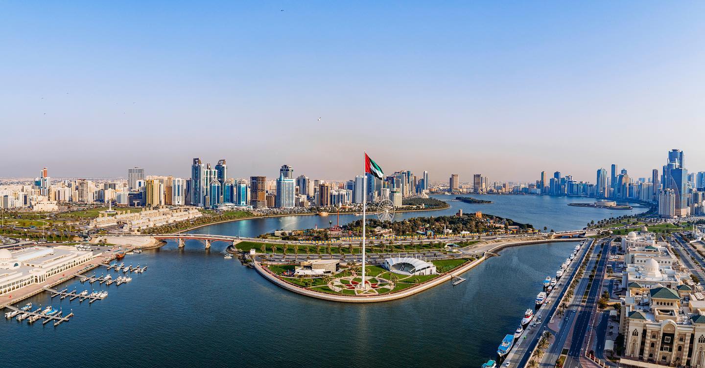 Sharjah Half Day Sightseeing City Tour With Lunch from Dubai (Private)